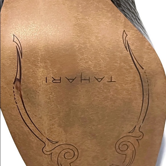 NWOT Tahari Rini open toe pumps, in brown croc print size 8 - Picture 4 of 10